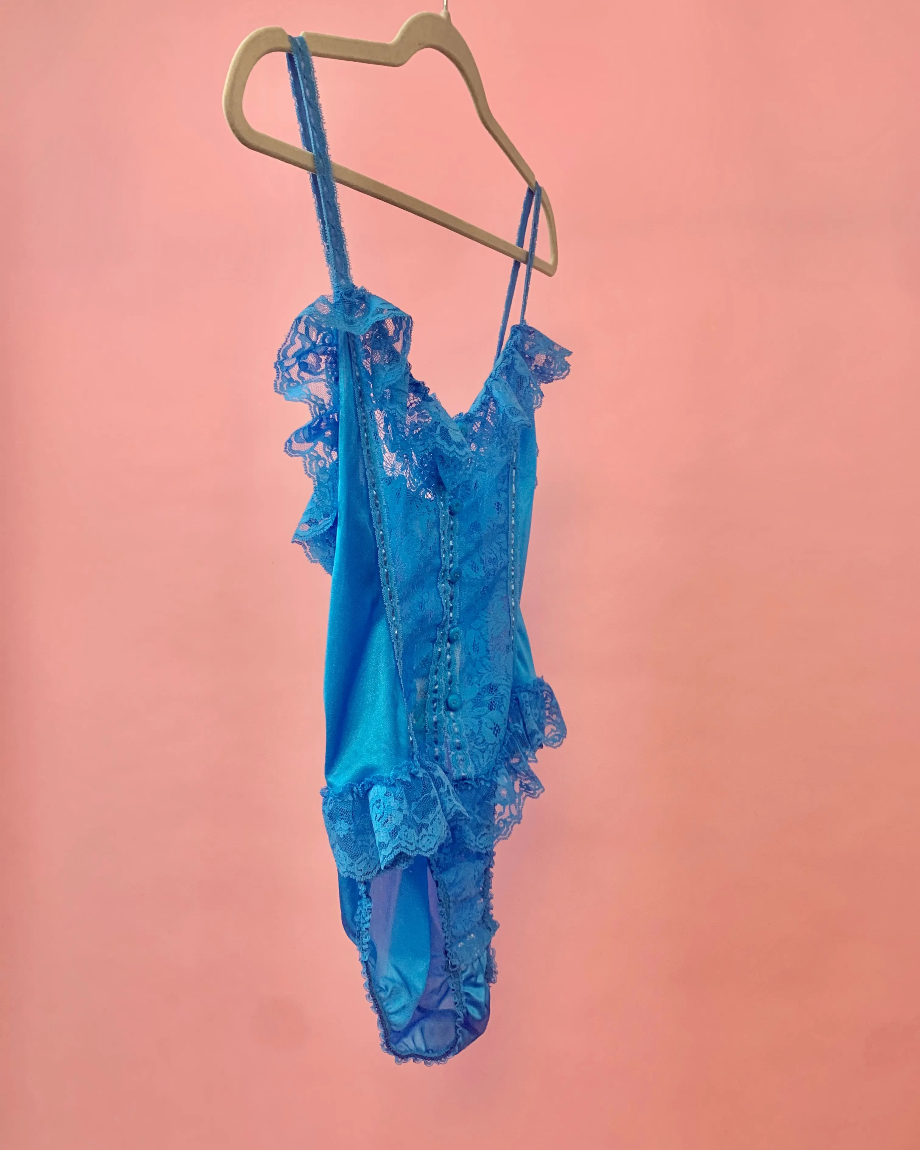 80’s bright blue negligee