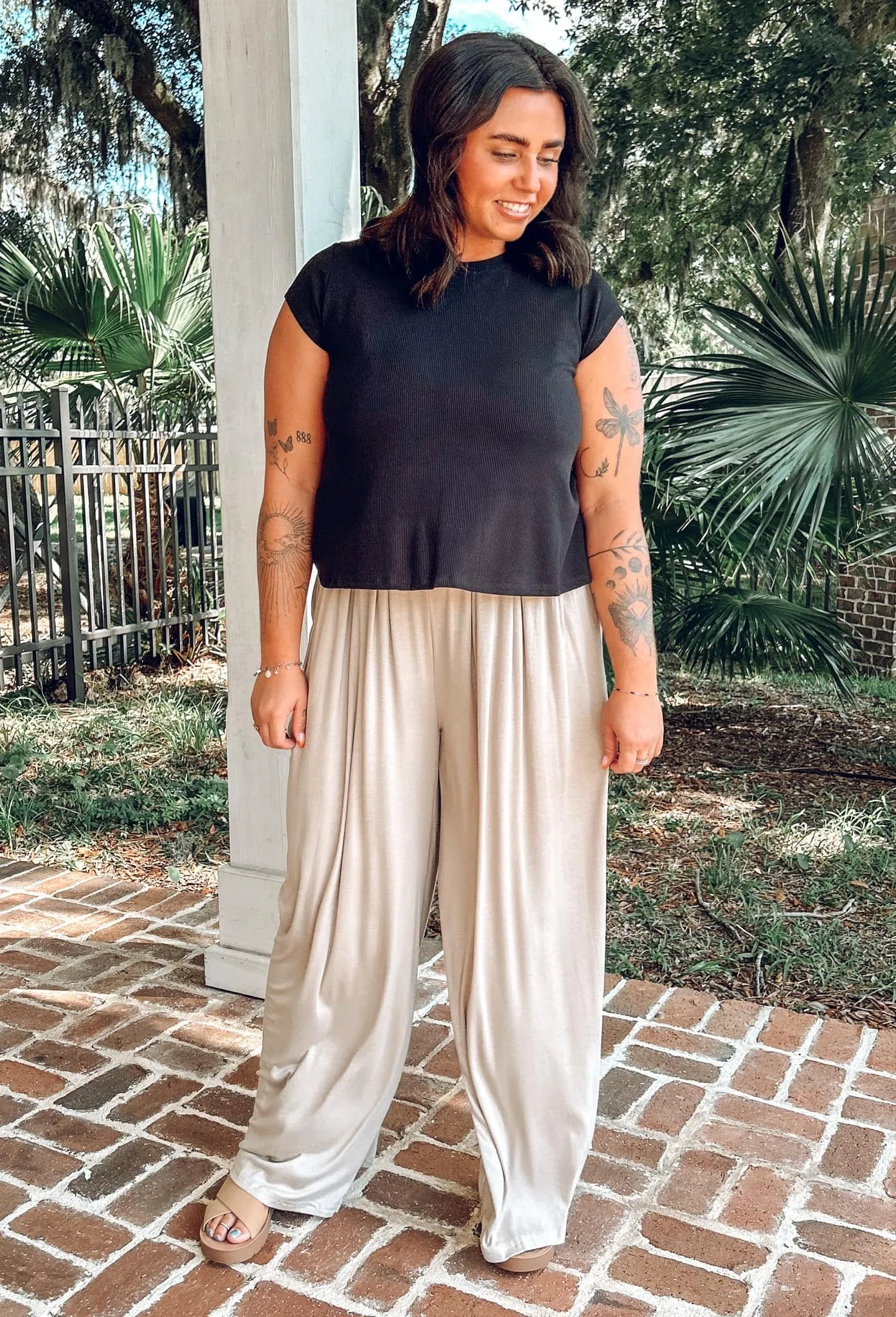 Abundant Wide Leg Pant | Taupe