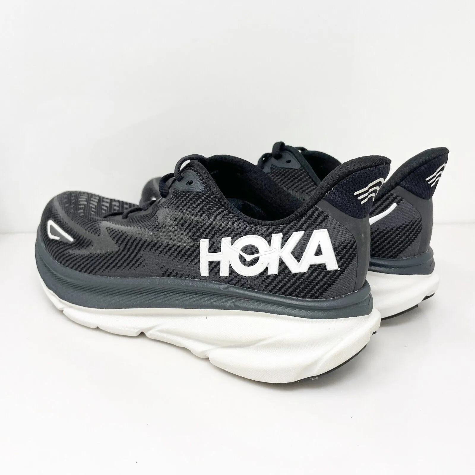 Hoka One One Mens Clifton 9 1127895 BWHT Black Running Shoes Sneakers Size 9 D