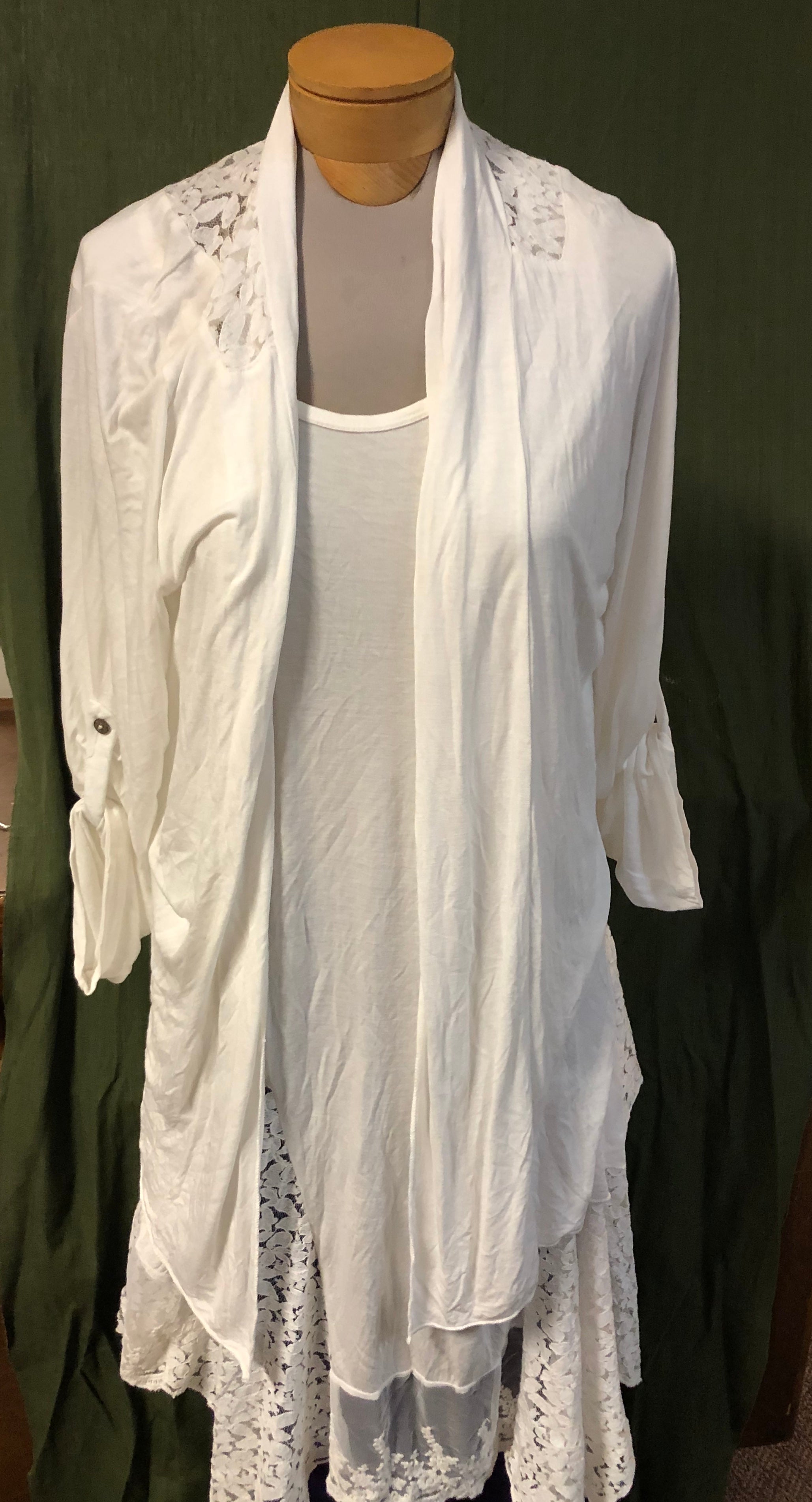 Jessica Taylor 2 piece long sleeve blouse and jacket set. 75% rayon, 25% cotton. $12.49 after discount