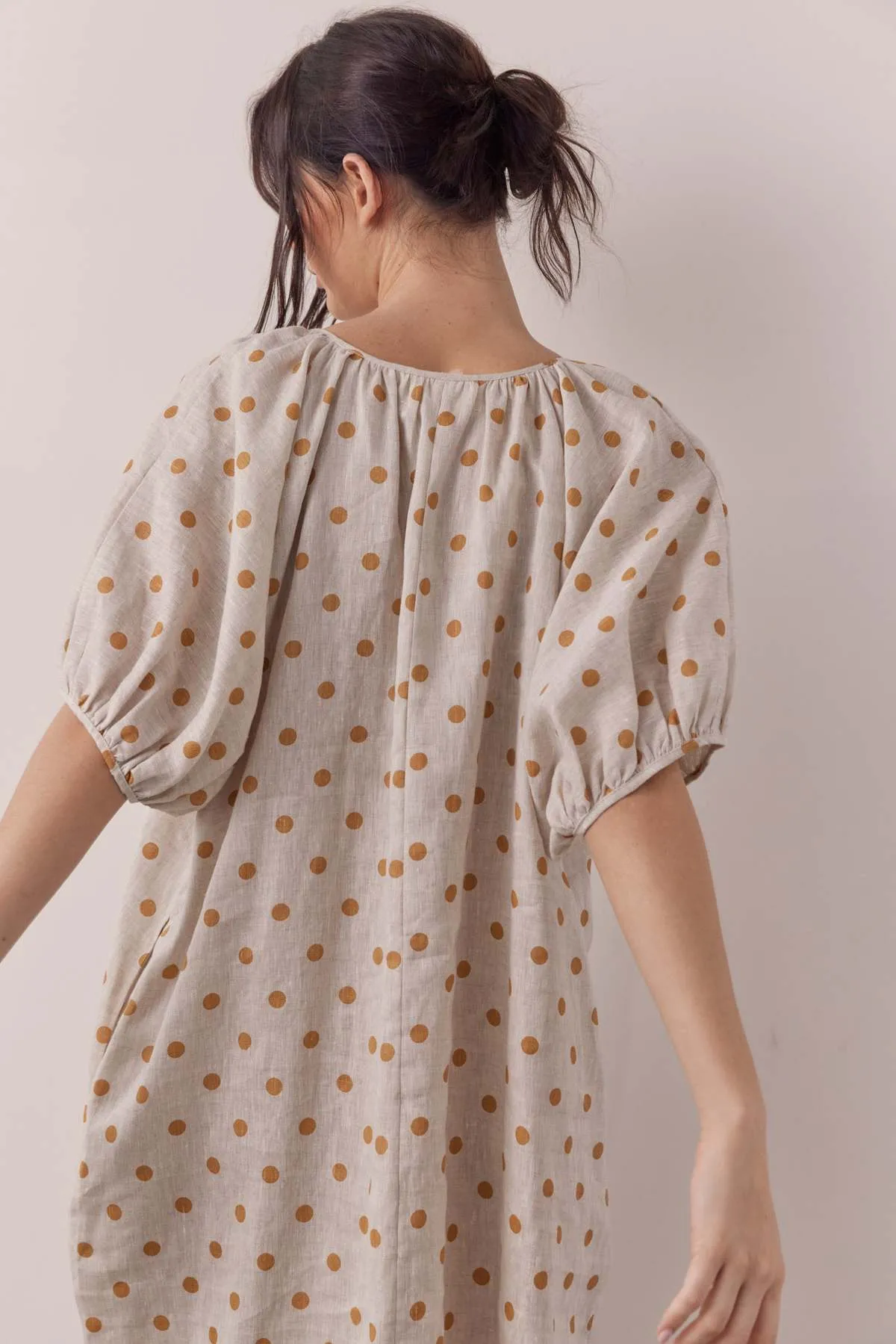 Linen polka dot puff sleeve dress - Beige/Mustard