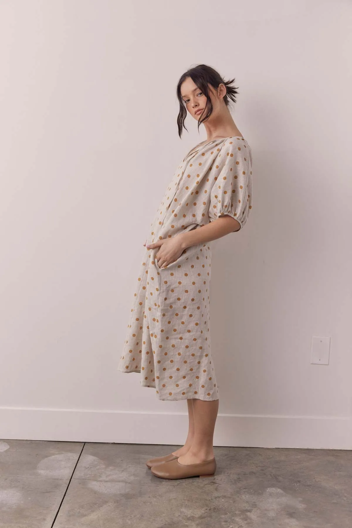 Linen polka dot puff sleeve dress - Beige/Mustard