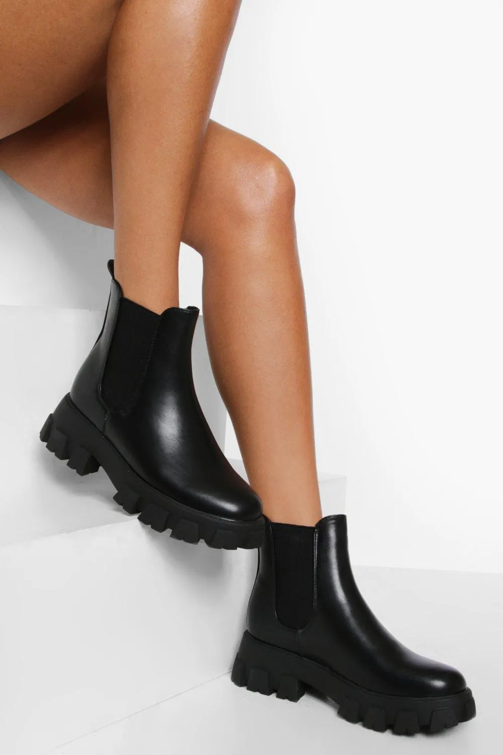 Lug Chunky Chelsea Boot