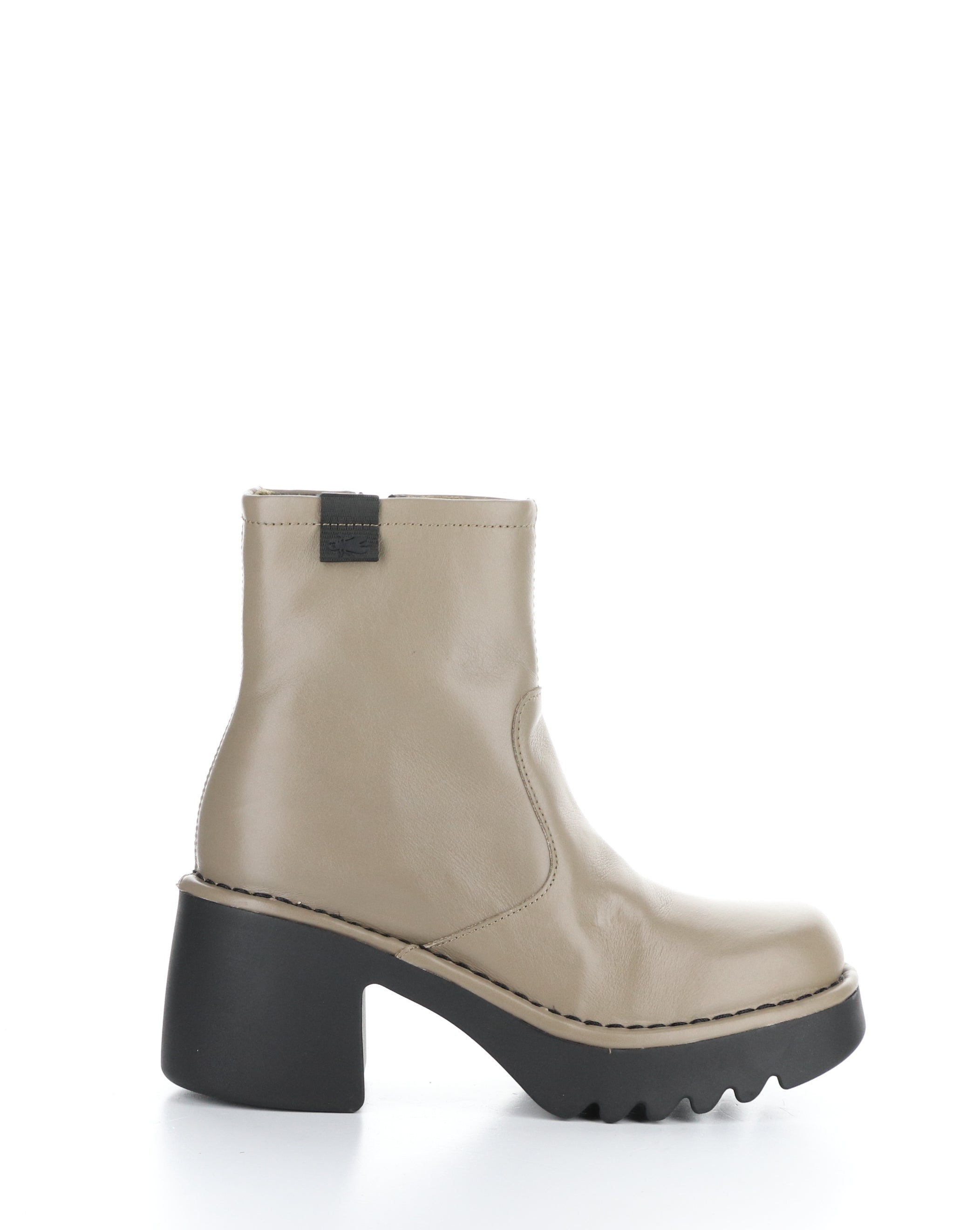 MOGE250FLY 005 TAUPE Round Toe Boots