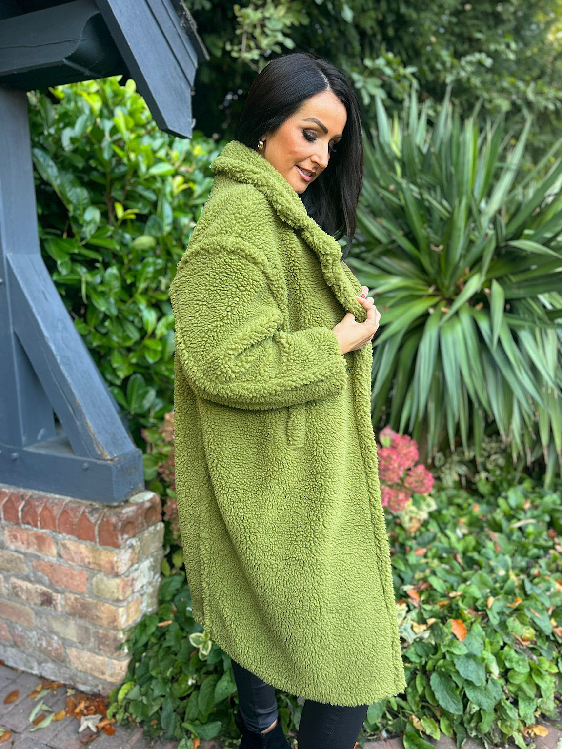 Olive Teddy Coat Wendy