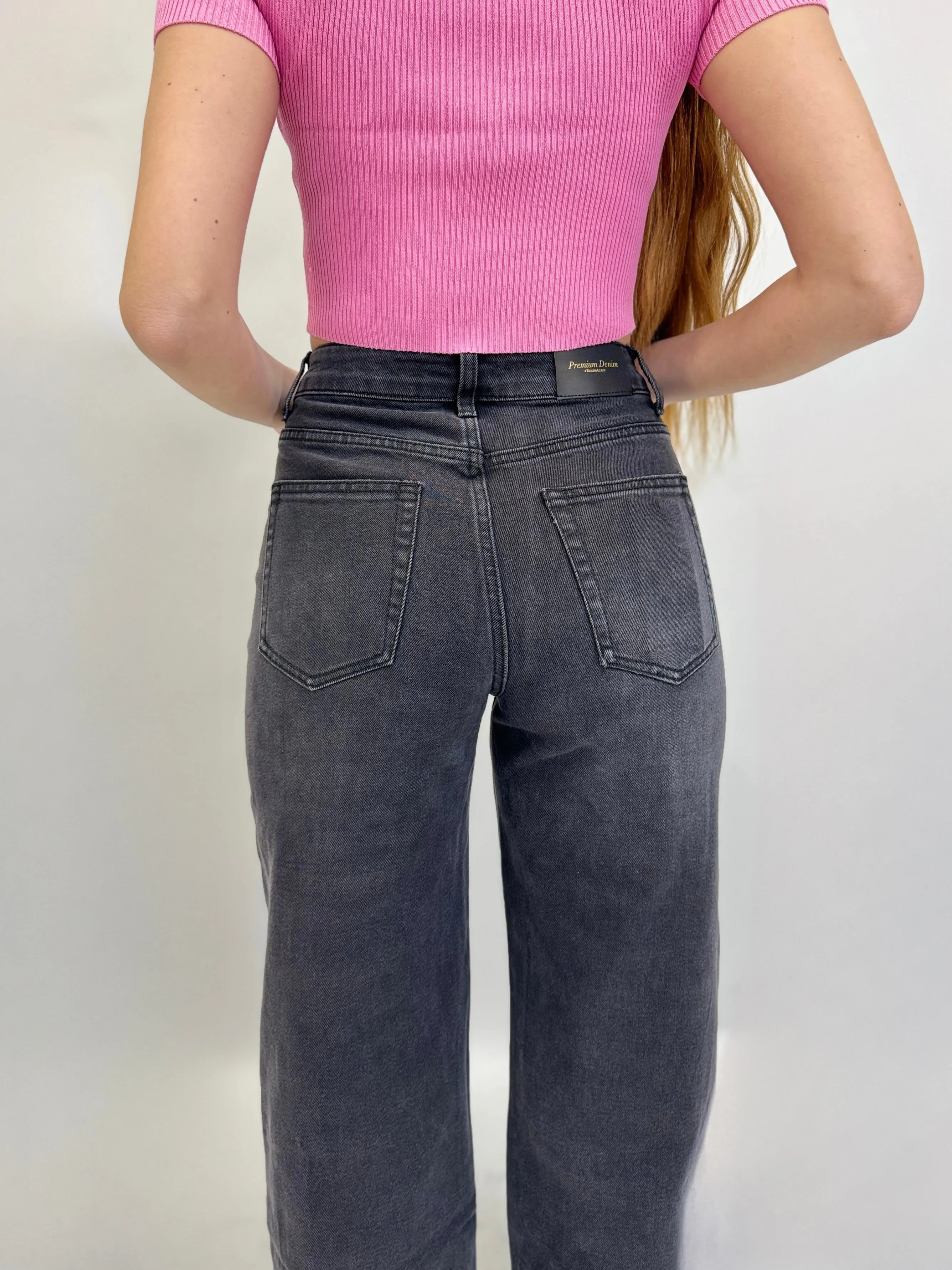 Pantaloni jeans gamba larga