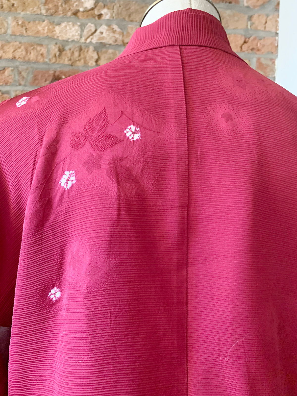 Vintage Haori/Kimono Fuchsia leaves 1970s