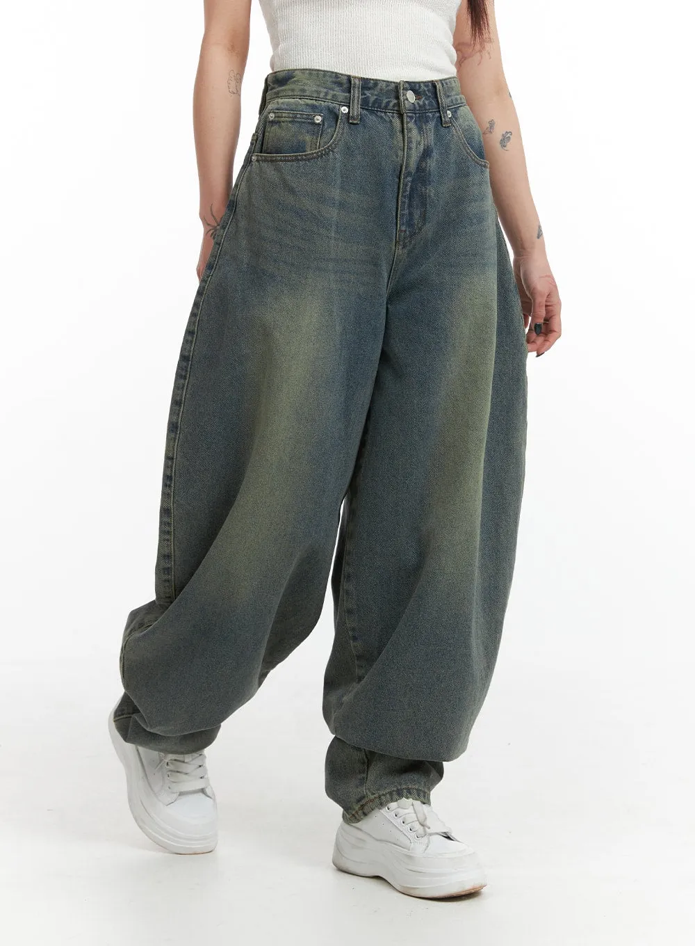 Washed Parachute Jeans IJ410