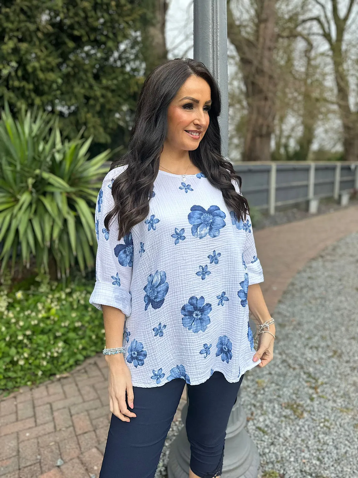 White Bubble Cotton Flower Top Pippa